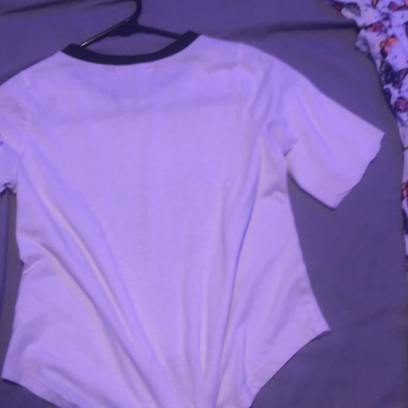 Beautiful - Picture 2 of 4